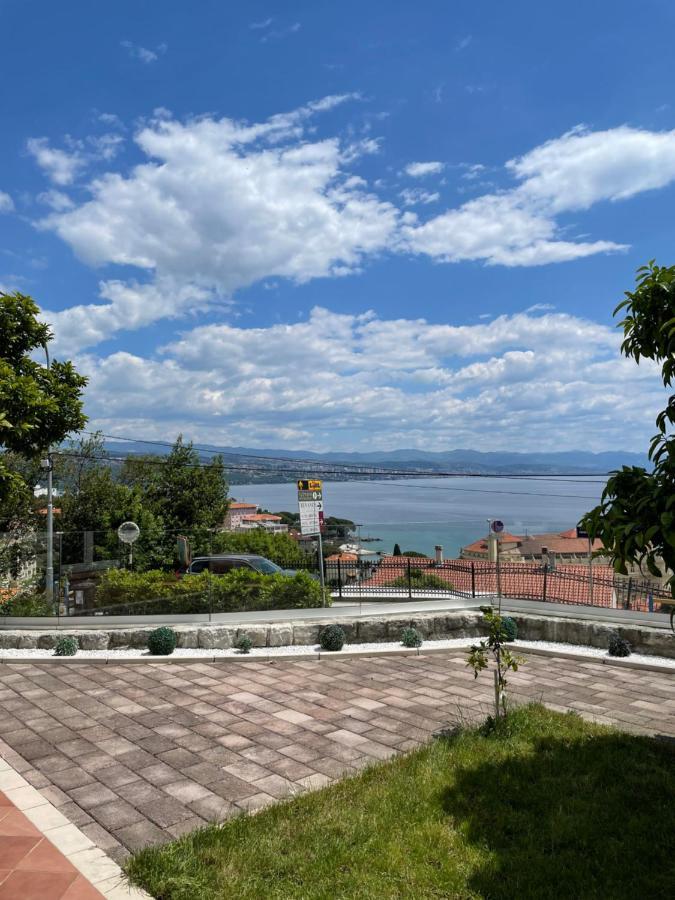 Apartamento Apartman Gabrijela Opatija Exterior foto